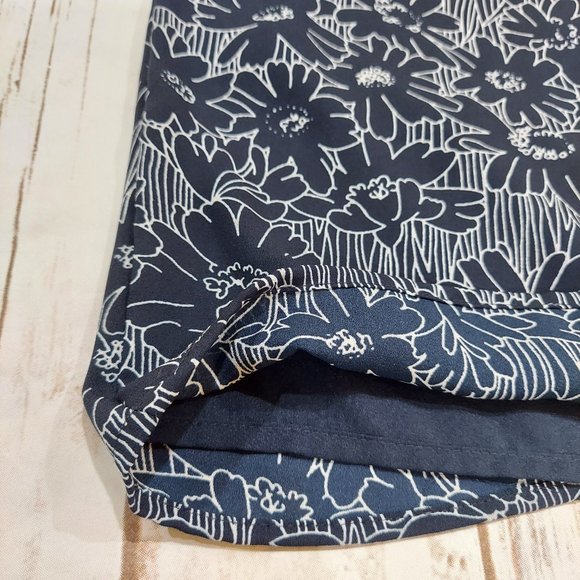 Banana Republic Floral Tank - Picture 5 of 12